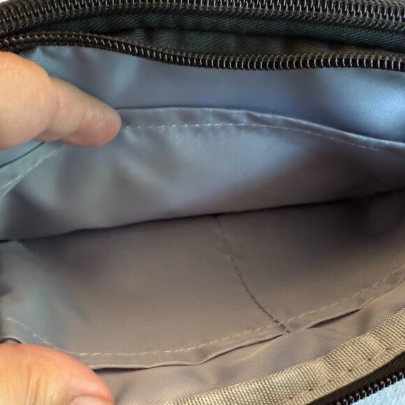 IHKWIP quilted Navy crossbody, shoulder, belt bag - Picture 6 of 7